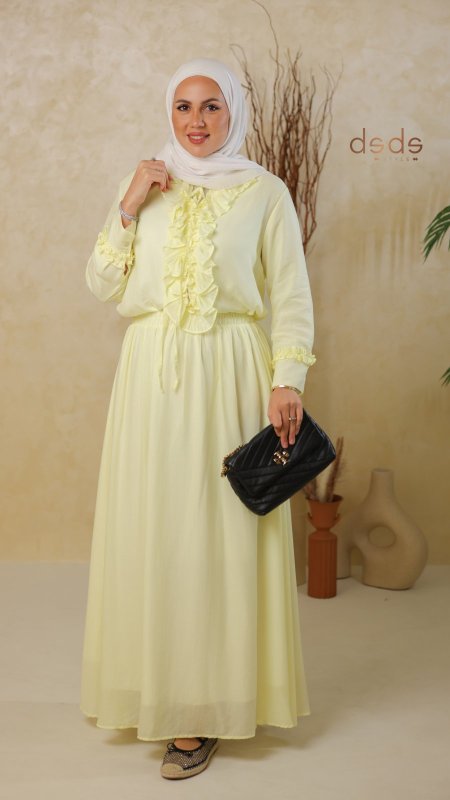 طقم التنورة